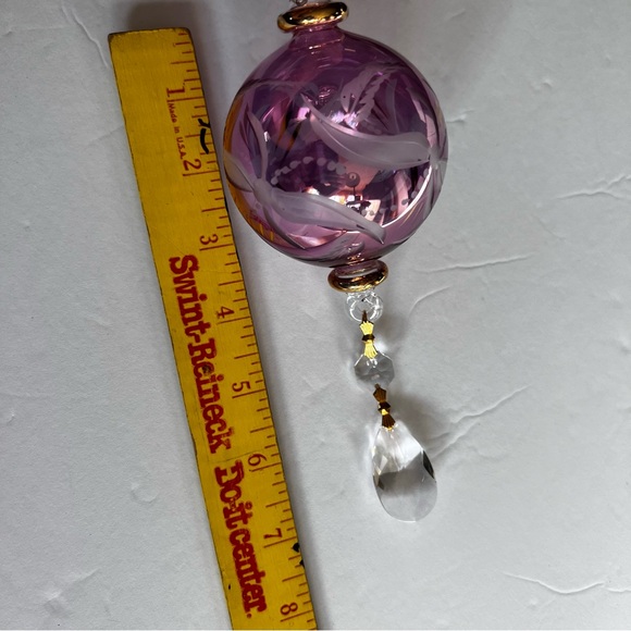 Fine Egyptian Glass Christmas Ornament 7.5” Pink Etched - Picture 7 of 13